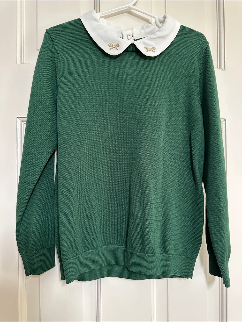 NWOT Hatley Green Sweater with White Peter Pan Collar